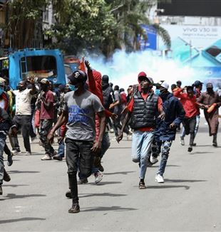 Protivládní demonstrace mládeže v Keni (Ansa/Epa/Daniel Iringu)